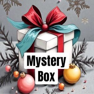 Women’s athletic wear Mystery Box Sz: XL-XXL